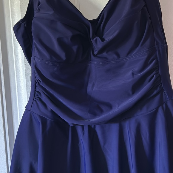 Bloonchic one piece bathing suit - Picture 3 of 6